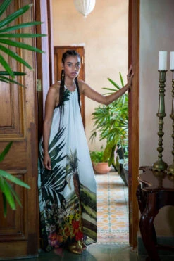 Three Ways To Paradise Kaftan -Sunny Sundress Sales 323V12 Apparel Dress Landscape Lifestyle1